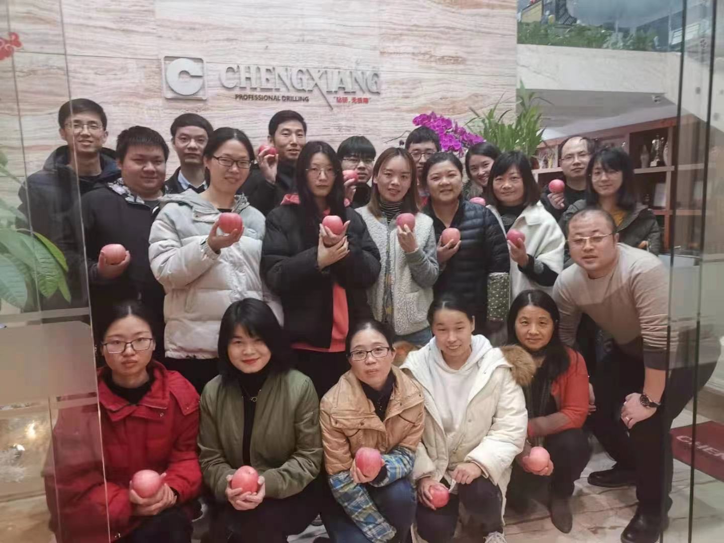 風(fēng)勁帆滿(mǎn)圖新志，砥礪奮進(jìn)正此時(shí)